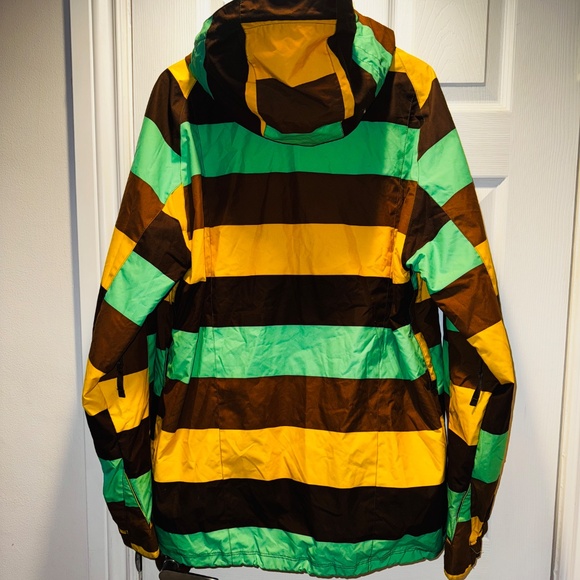 Special Blend Snowboarding Jacket - Picture 2 of 2